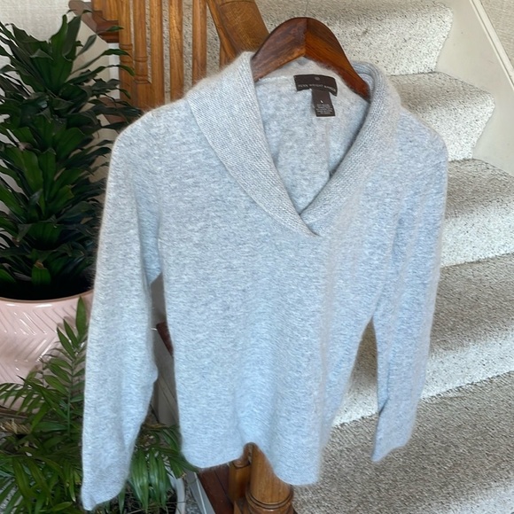 Fenn Wright Manson Angora Rabbit & Lambs Wool Shawl Sweater - Picture 1 of 6